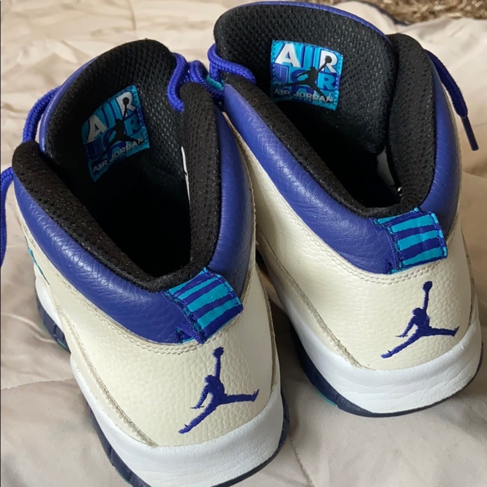 Air Jordan Retro 10 Charlotte (RARE)